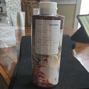 Korres Renewing Body Cleanser - White and Brown